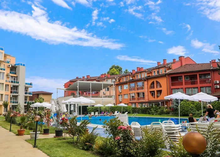 Apartment Luxury First Line With Pool By The Sea