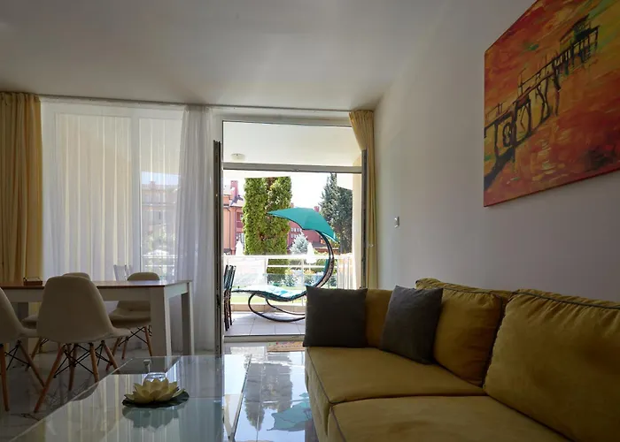 Luxury First Line With Pool By The Sea Nessebar