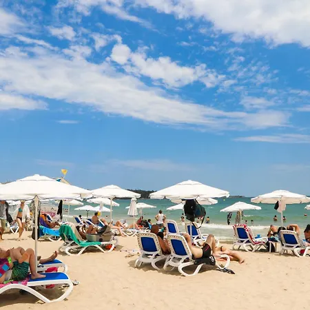 Luxury First Line With Pool By The Sea 公寓 *