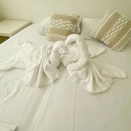 Luxury First Line With Pool By The Sea * 内塞伯尔