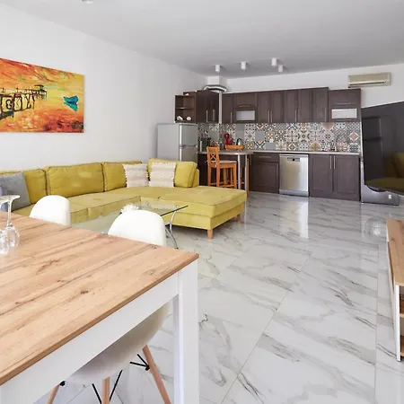 Luxury First Line With Pool By The Sea Apartment Nessebar