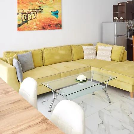 Appartement Luxury First Line With Pool By The Sea