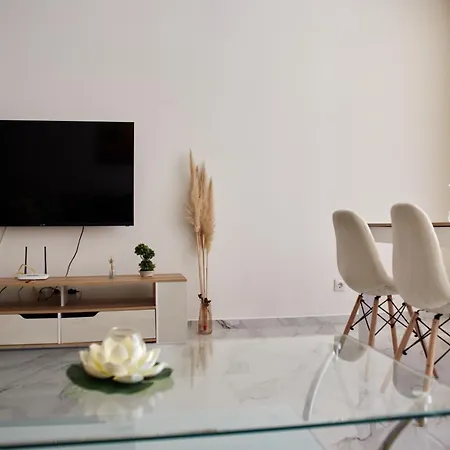 Luxury First Line With Pool By The Sea *