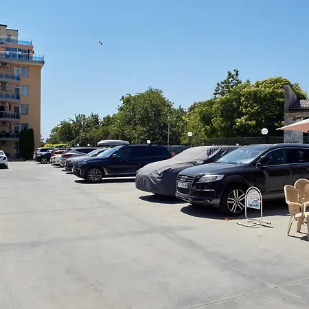 Luxury First Line With Pool By The Sea Appartement *