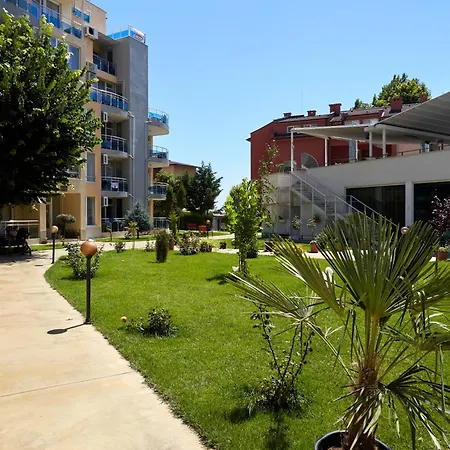 Luxury First Line With Pool By The Sea 公寓 内塞伯尔