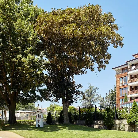 Apartment Luxury First Line With Pool By The Sea Nesebar